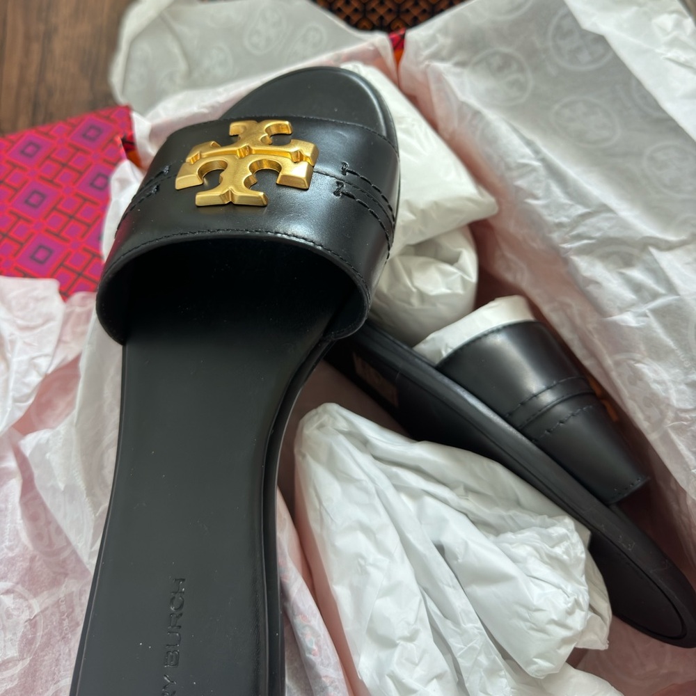 NWT TORY BURCH EVERLY BLACK SLIDE SANDALS WITH GOLD HARDWARE